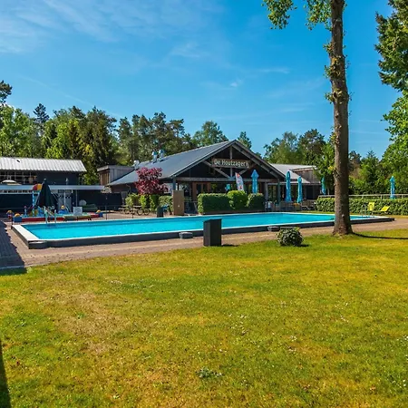 Comfortable Near Park De Veluwe シャレー *
